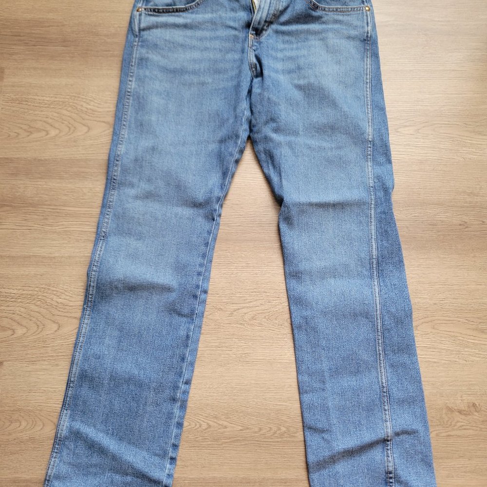 Wrangler Slim Straight/88 Jeans Size 30/32 NWOT